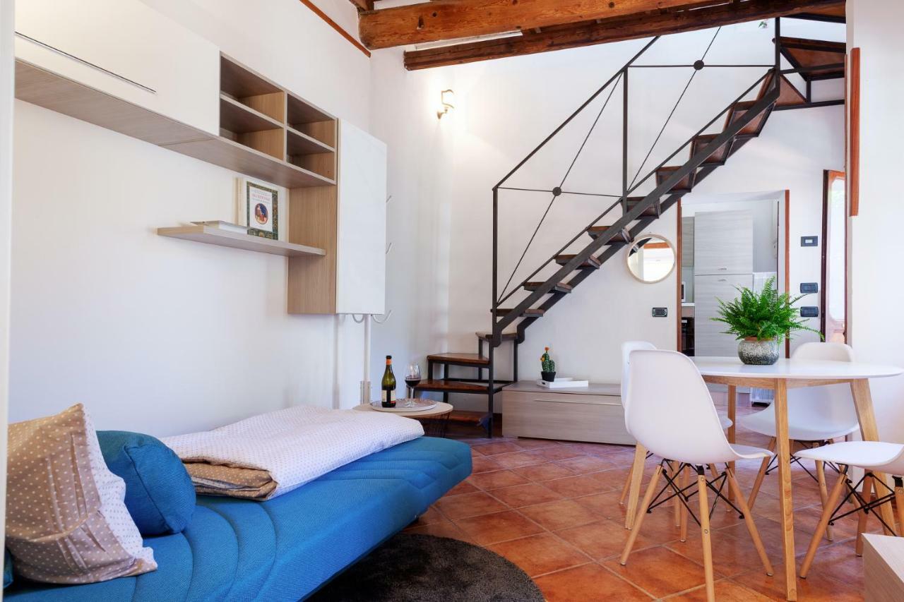Duplex Apartment In Pieno Centro フェラーラ エクステリア 写真