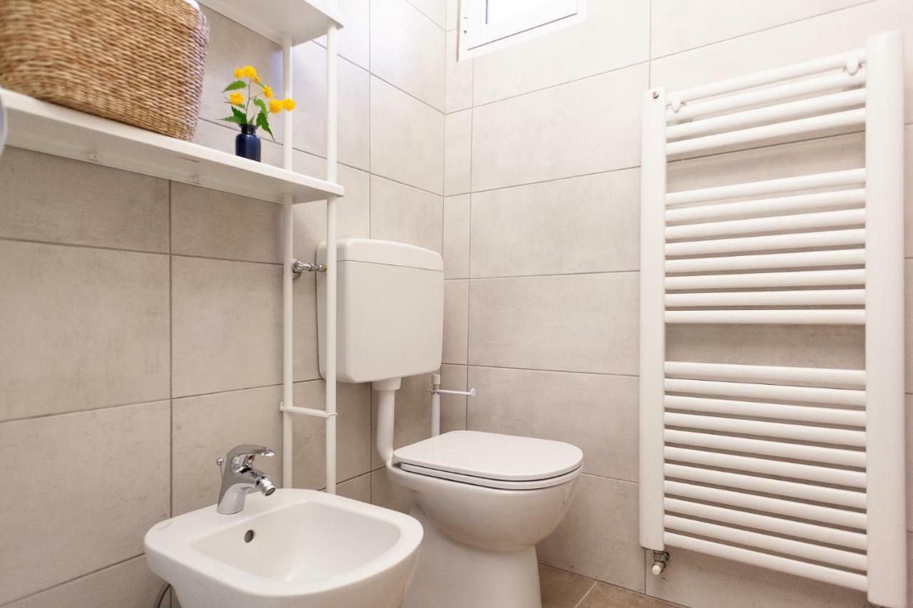 Duplex Apartment In Pieno Centro フェラーラ エクステリア 写真